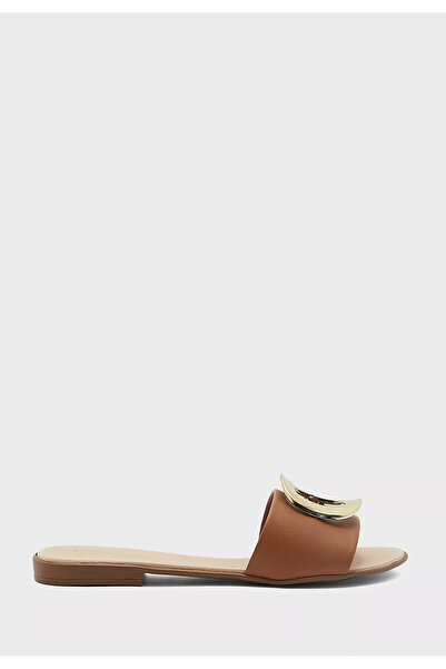 Beira Rio Women's Flat Sandals – Comfortable & Stylish Slip-On for Everyday Wear