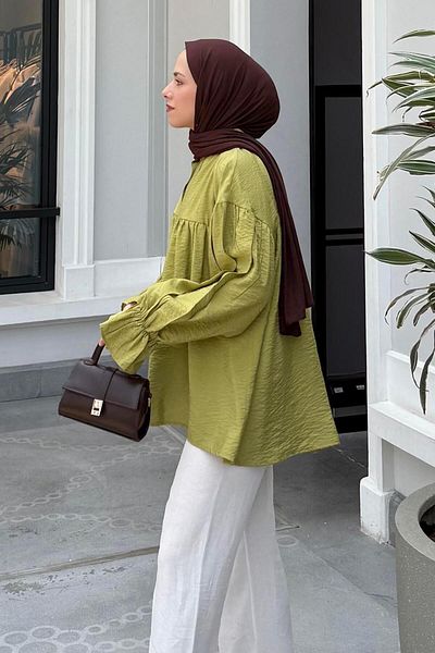 lamelif Roba Detailed Hijab Shirt Oil Green 2