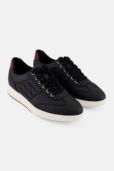 Geox Women D Meleda Lace Up Shoes, Black