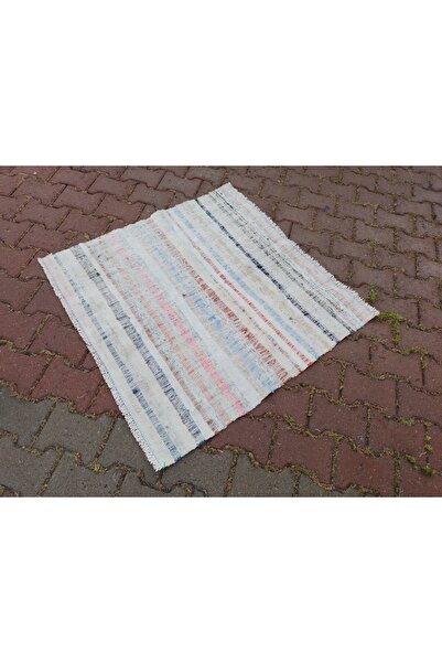 ŞAHMERDANOĞLU 100x100 Cm El Yapımı Adana Yöresi Küçük Kilim, Banyo'da - Çocuk...