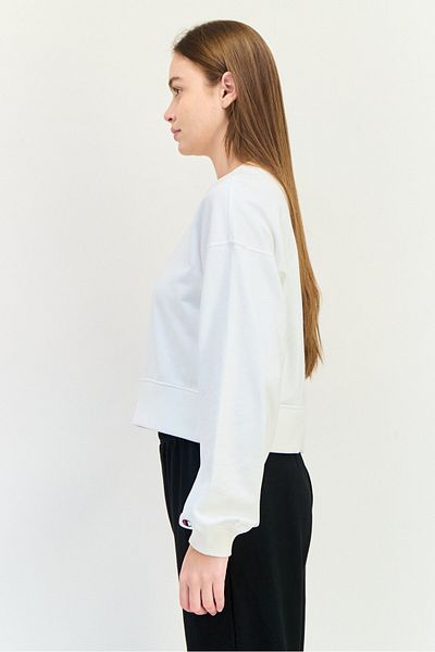 Champion Women Oversize Fit Long Sleeve Outdoor Crop Sweatshirt, White