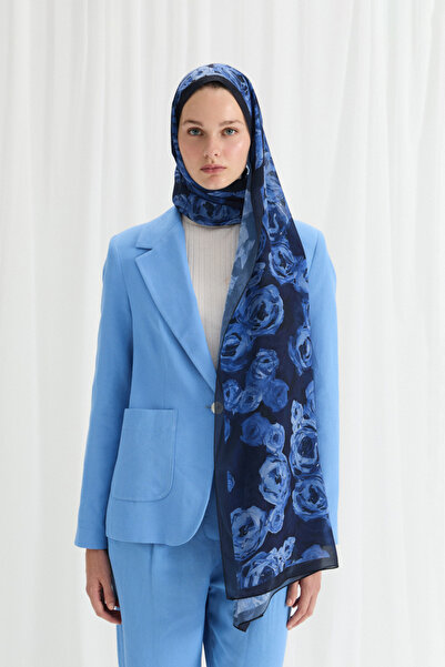 cs camellia scarf Şal Valeria din crep de mătase - Albastru închis