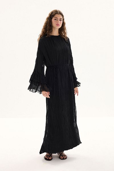Hooopstore Μαύρο φόρεμα από σιφόν με λεπτομέρεια μανίκι