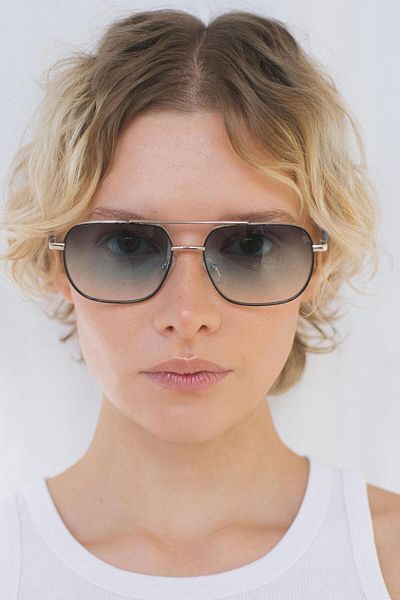 Bilge Karga Lis Silver Blue Gradient Sunglasses
