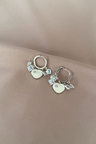 laria jewelry Heart Jewelled Dangle Earrings