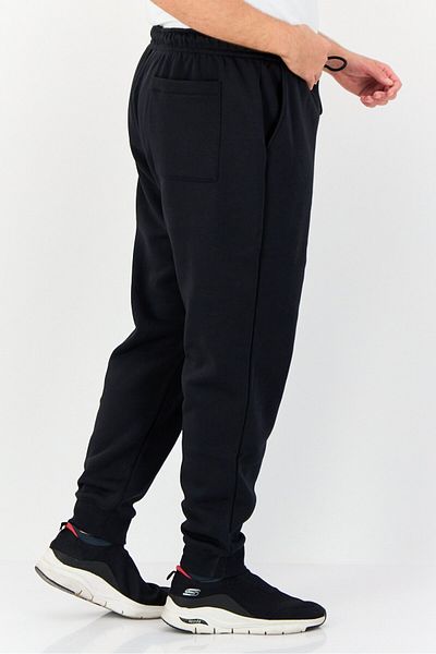 Nike Men Standard Fit Outdoor Sweatpants, Black