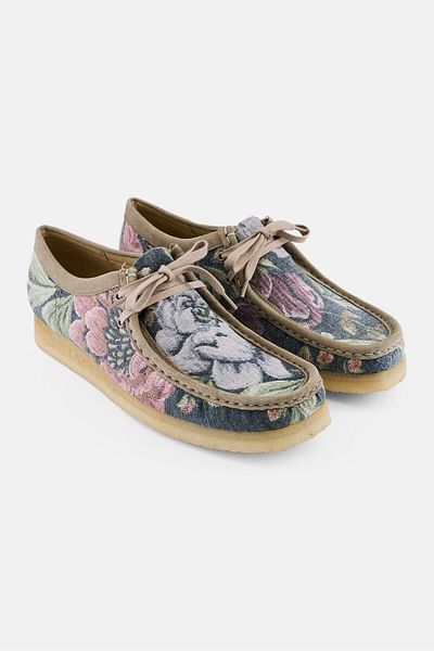 CLARKS Men Standard Fit Wallabee Lace Up Shoes, Multicolor
