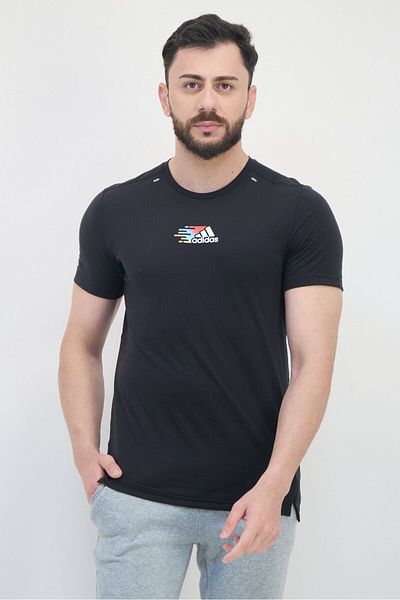 adidas Men Sportswear Fit Short Sleeve Signature Running T-Shirt, Black