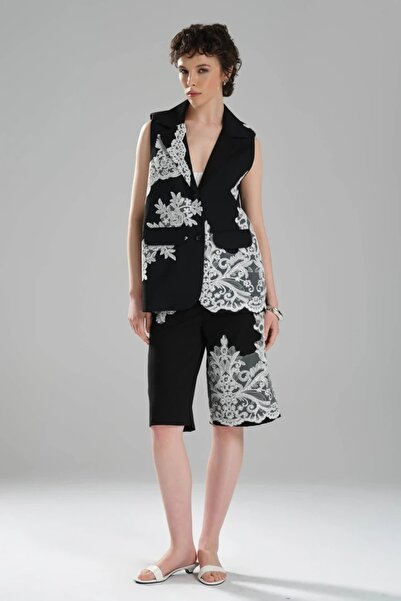 tw3 Women's Lace Appliqued Design Oversize Vest