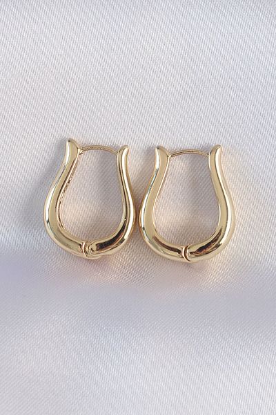 MBB ETİCARET Brass Gold Color Hollow Rose Earrings - Tj-Bkp8976
