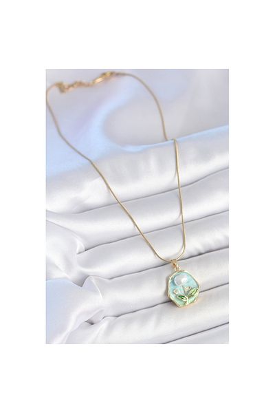 Skygo 316L Steel Gold Color Chain Blue Flower Embroidered Pearl Embroidered Portrait Model Women's Necklace - Tj-Bko10126