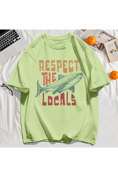 StartMore Y2K Vintage T-Shirt Tee Vintage Locals Sharks Homage Print