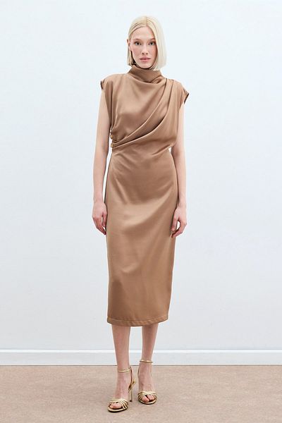 Sateen Μακρύ Φόρεμα με Λεπτομέρεια Κουμπιού - Camel