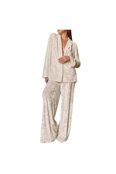 The Casius. Set pijamale bluza si pantalon din material catifelat, usor elastic, croi larg, marimea L, culoarea