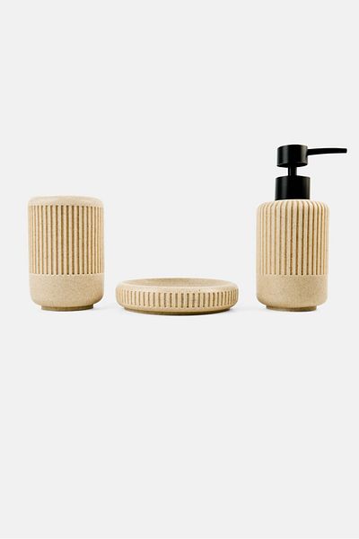 Catherine Malandrino 3 Pcs Polyresin Bathroom Set, Oatmeal