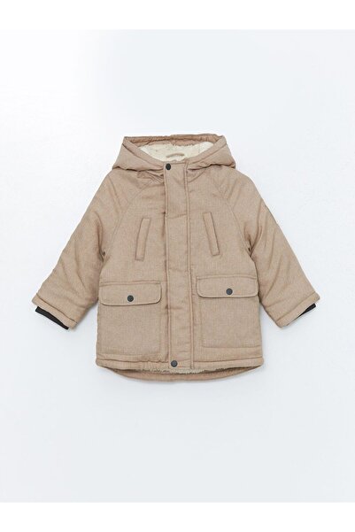 LC Waikiki معطف بيبي بوي بقلنسوة باللون البيج