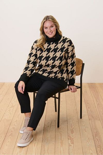 Tchibo Women Turtle Neck Knitted Sweater, Multicolor