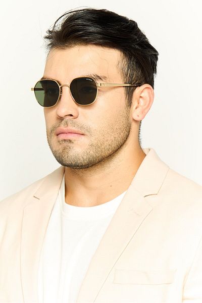 Guess Men GU521533N51 Round Sunglasses, Green