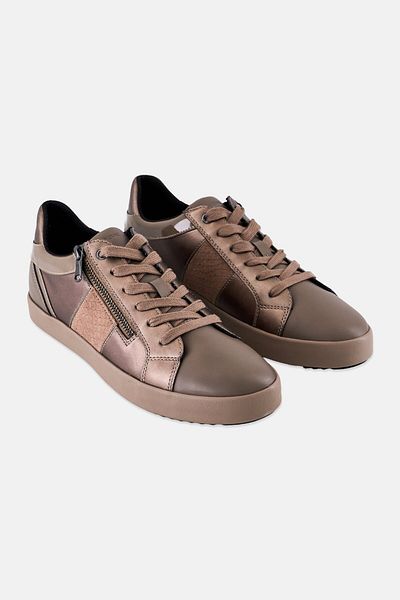 Geox Women Blomiee E Lace Up Sneakers, Dark Taupe