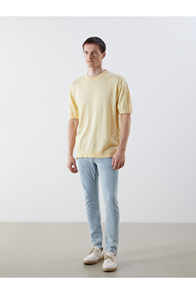 LC Waikiki 760 بنطال جينز رجالي بقصة ضيقة