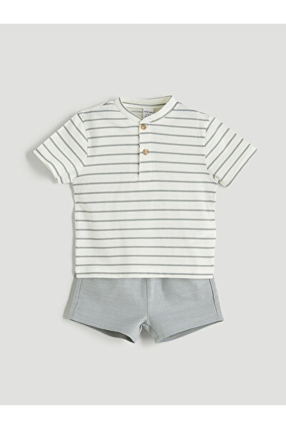 LC Waikiki مجموعة إلسيفا تي شيرت وشورت مخطط للأولاد الصغار من إكرو، قطعتان