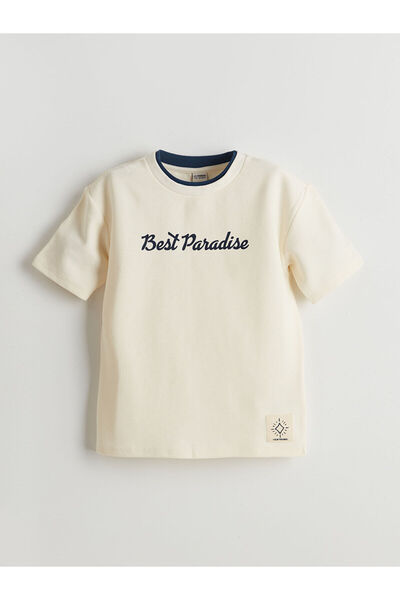 LC Waikiki Özmarka Нова колекция Велосипедна блуза с бродерия на яката и осма...