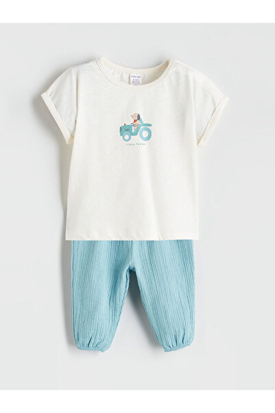 LC Waikiki مجموعة ميرال: تي شيرت وبنطلون مطبوع للأطفال الأولاد، طقم من قطعتين