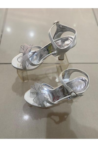 Metin Ayakkabı Ecru Color Outer Material, Leather and Cross Detail Women's Heels