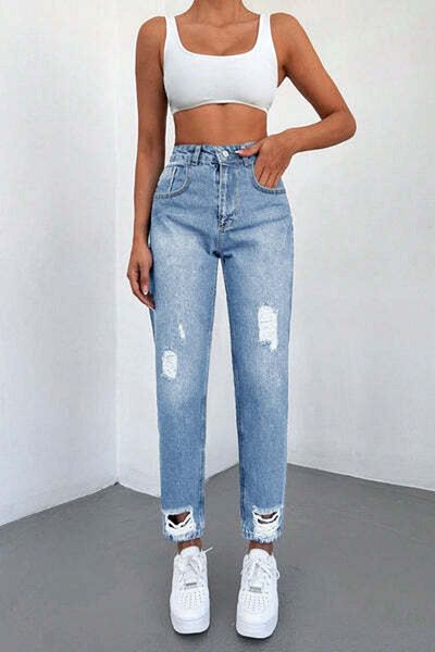 StreetWear Outlet Blugi Dama, Cu Talie Inalta Si Croiala Mom Fit Cu Rupturi