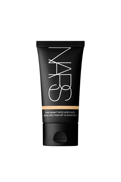 Nars Pure Radiant Moisturizer Gives Shine to the Skin - Oil-Free - Tinted Moisturizer Vitamin C Spf30 50 ml