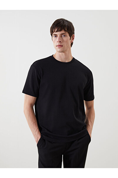 LC Waikiki Nevavm with a Difference Oval Collar Short Sleeve Men's T-Shirt