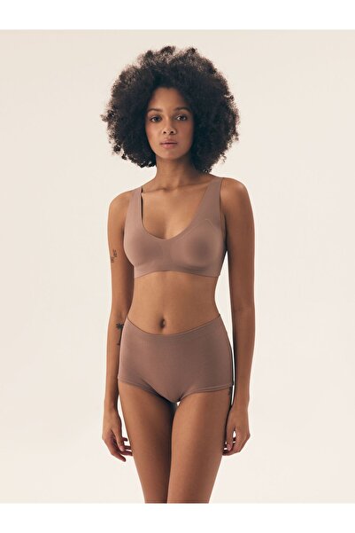 Henderson Seamless Lace Top Bra With Plain Pattern Elegant & Comfortable | Blake