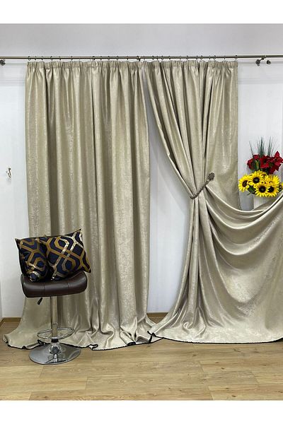 Liz Line Set of two blackout curtains, with drapery, various sizes and colors, from the "Monocrom" range by Liz Line
