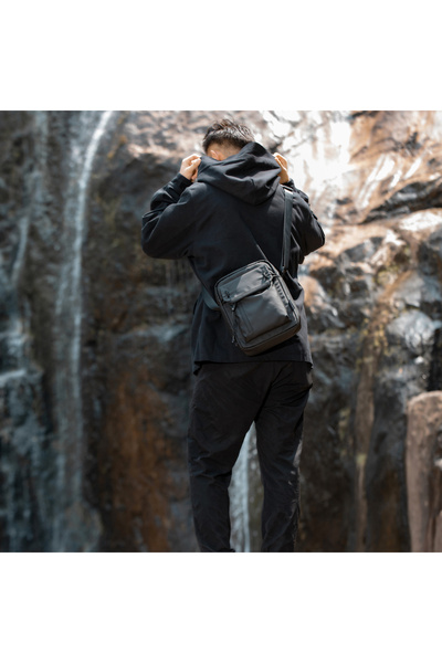 Arctic Hunter Premium Unisex Side Bag 11 Inch Water Resistant Polyester Anti Theft Sling Bag for Travel K00527