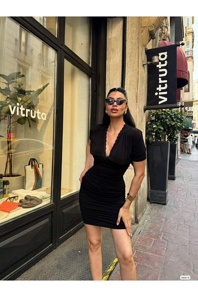 Modafeminen Rochie din dantelă cu mânecă scurtă 583013 NEGRU