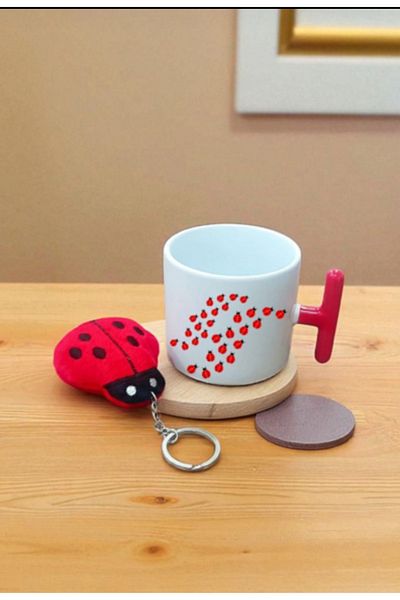 LADİJİTAL BASKI ÇÖZÜMLERİ Ladybug Letter Cup with Red t Handle and Ladybug Keychain
