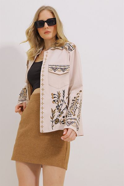 VAGGON Double Pocket Embroidered Gabardine Jacket