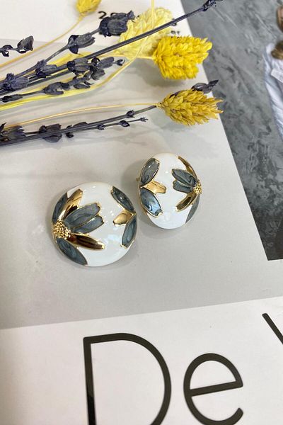 İthal 1521 Imported Flower Embroidered Earrings