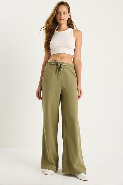 Bianco Lucci Women's Elastic Waist Pocket Detailed Linen Palazzo Trousers Yp5219 60283436
