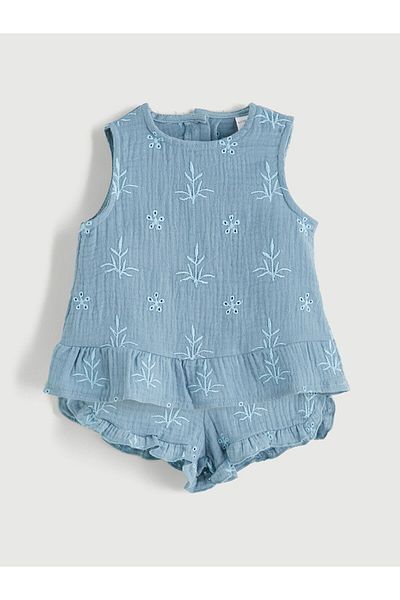 LC Waikiki Embroidered Baby Girl Blouse and Shorts 2-Piece