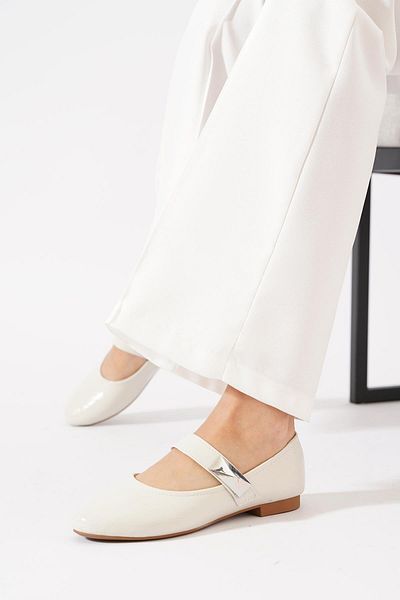 Moda Pie Boris Scarf Buckle Women's Ballerina Ballerina Skin Wrinkled Patent Leather