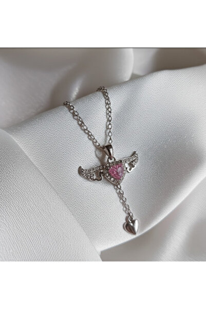 Lorvia قلادة نسائية من الفولاذ باللون الفضي على شكل قلب وردي مع تصميم أجنحة م...