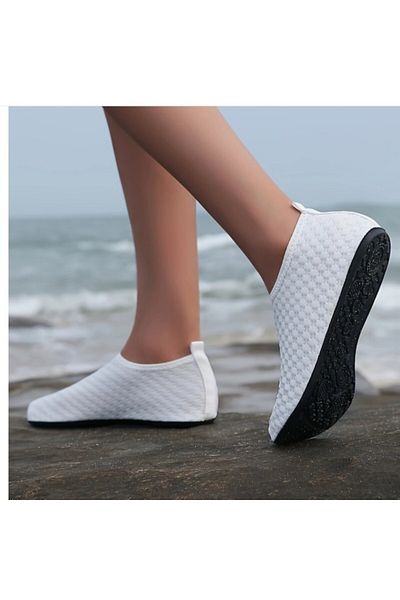 SOSYETEZGAHI White Beach Water Shoes - Non-Slip Soles Quick Dry Pool Slippers Shoes - Non-Slip Soles