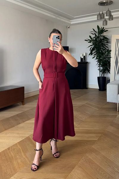 Tuba Butik Zero Sleeve Midi Flared Dress