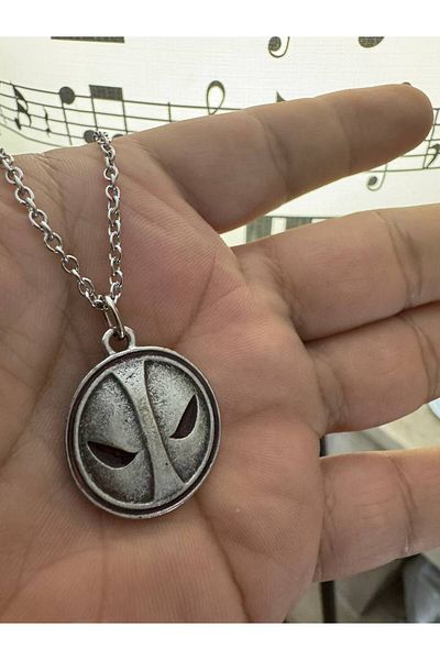 Herşey Nota Deadpool Masked Superhero Necklace with 60cm Chain |   Marvel Themed Unisex Jewelry