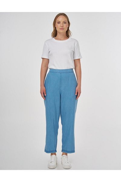 Kayra Carrot Cut Lyocell Trousers Ice Blue