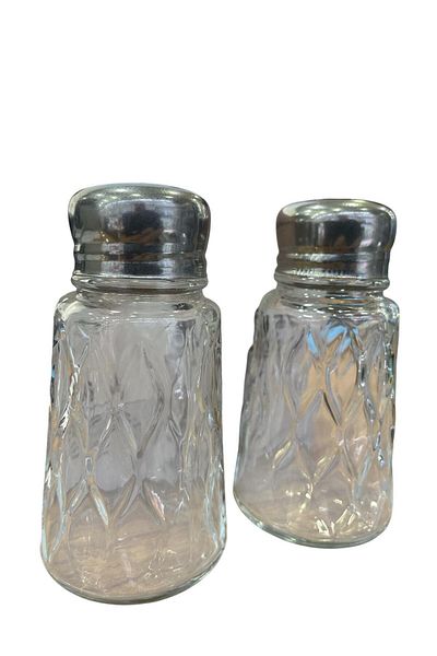 Paşabahçe 80232 Leafy Salt and Pepper Shakers Set of 2 100Cc