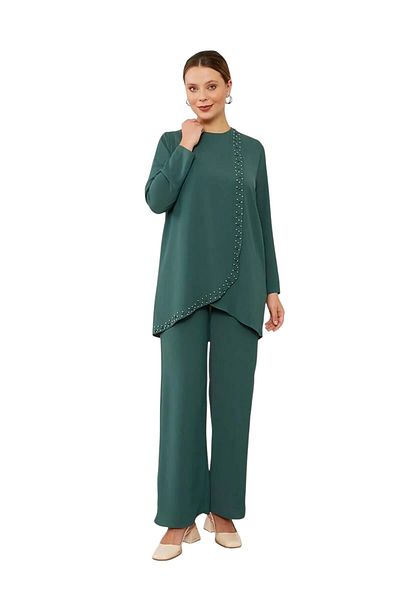 Levidor Embroidered Double Suit