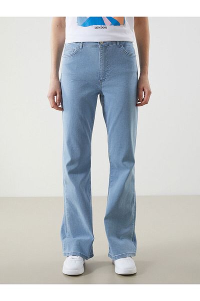 LC Waikiki Pantaloni slim pentru femei