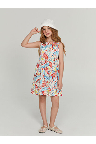 LC Waikiki LCW Kids Mädchenkleid mit Rundhalsausschnitt